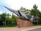 Памятник «МИГ-25»